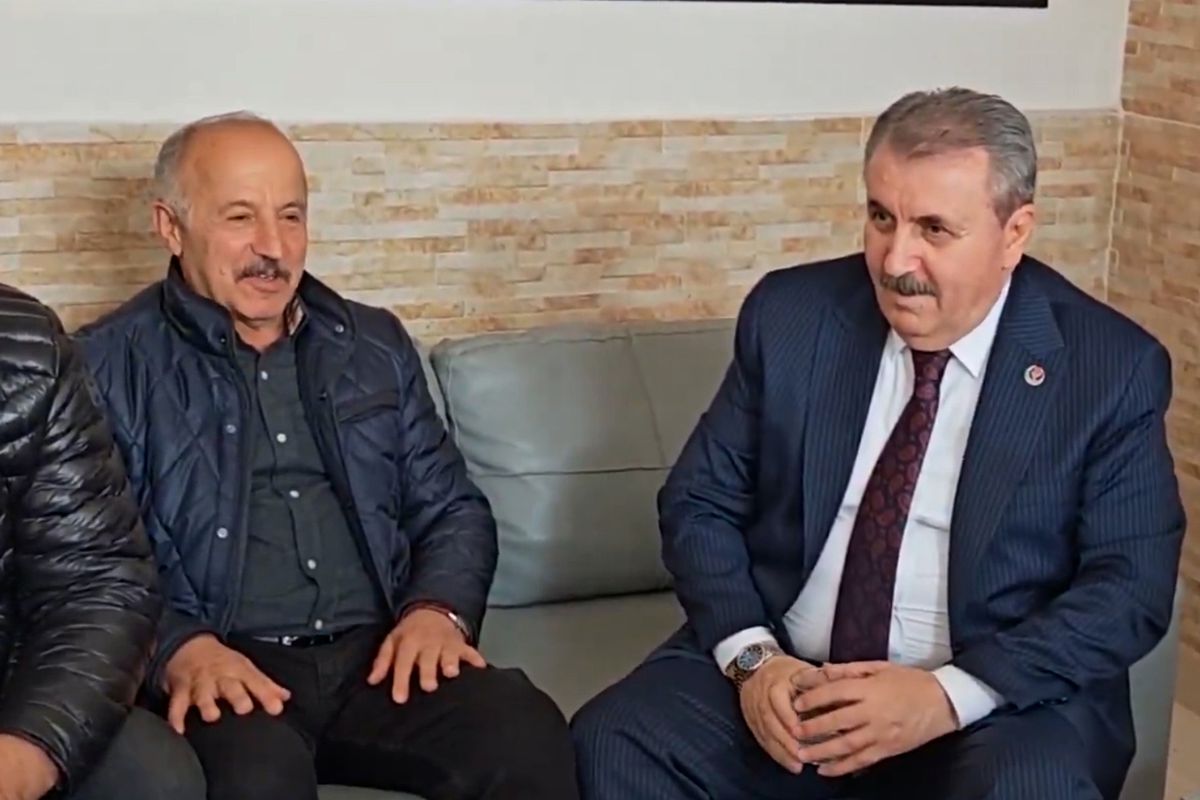 Futboldaki "Yapı" tartışmasına Destici de katıldı! Fenerbah&ccedil;e ve Trabzonspor'a &ccedil;ağrı