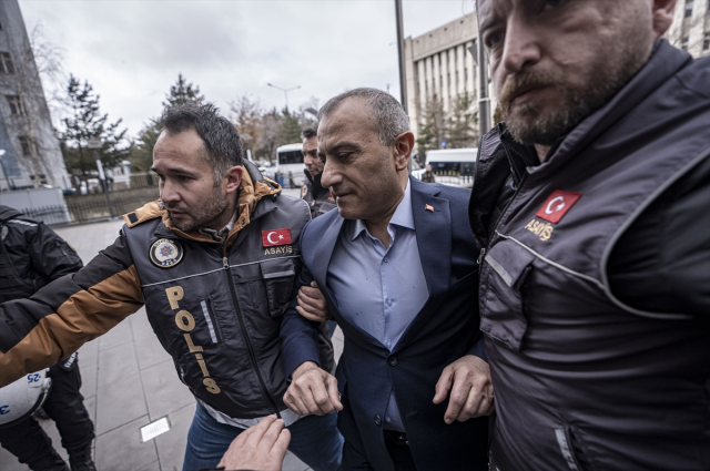 Gülistan Doku soruşturmasında eski vali Tuncay Sonel adliyeye sevk edildi