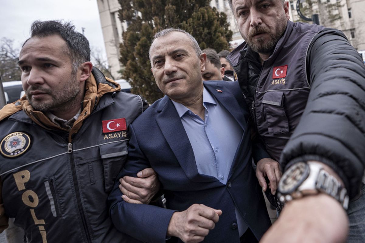 Gülistan\'ın SİM kartını aldığını itiraf etti! İşte eski Vali Tuncay Sonel\'e yöneltilen 5 suçlama