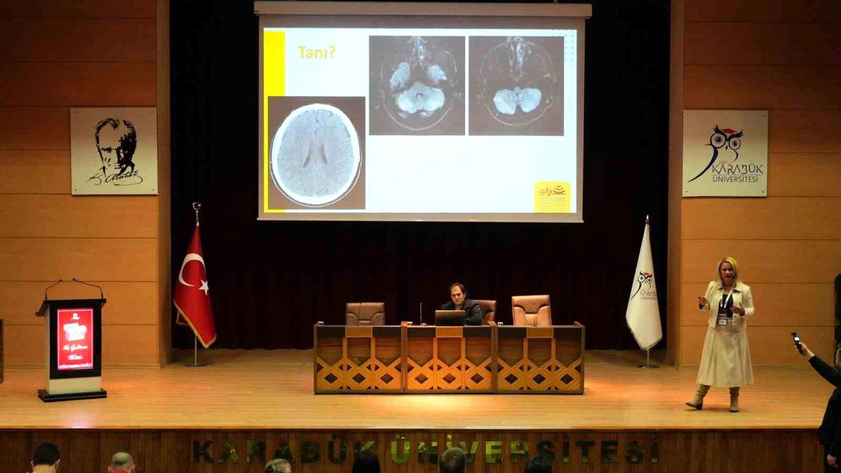 Karabük Üniversitesinde odaklanmış ultrasonografi eğitimi verildi