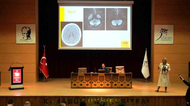 Karabük Üniversitesinde odaklanmış ultrasonografi eğitimi verildi