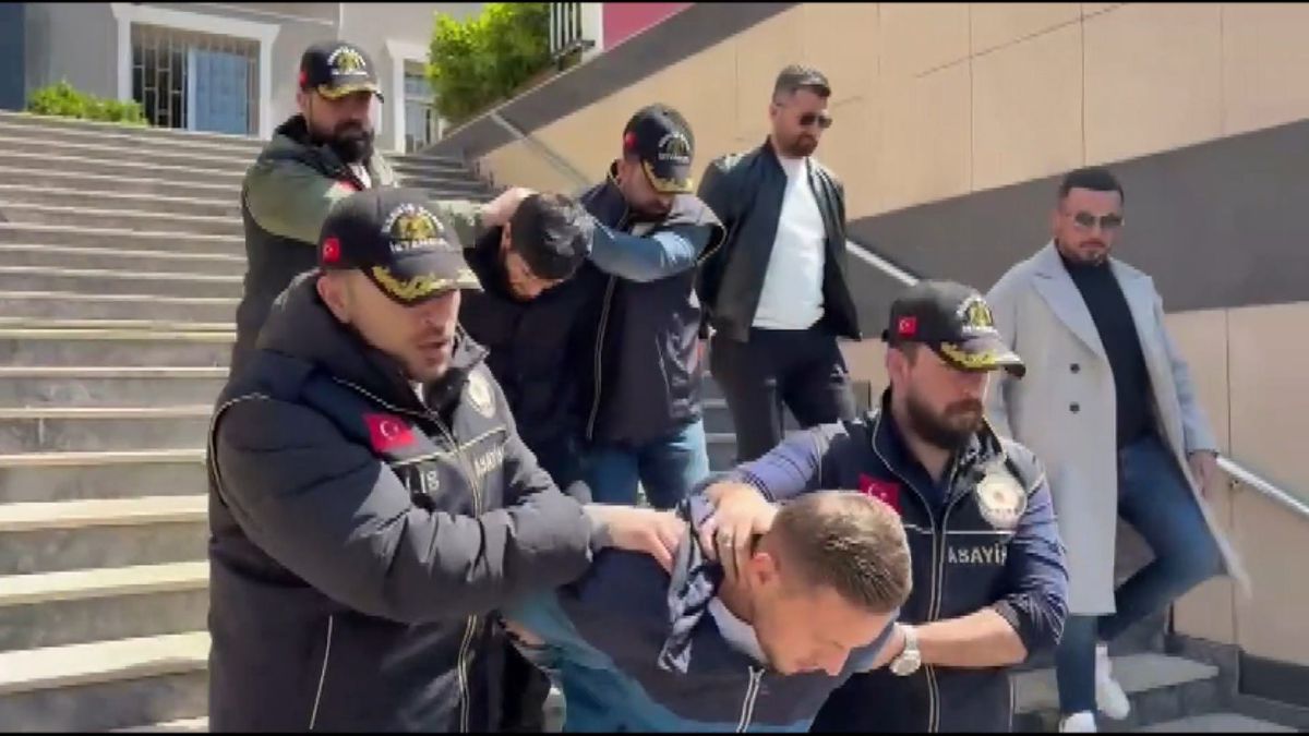 Küçükçekmece\'de Haraç İddiası: 4 Şüpheli Tutuklandı