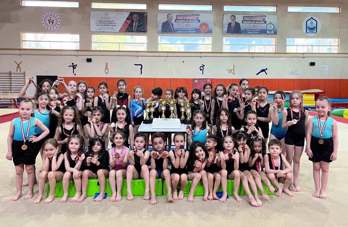 TBMM Kupası\'na Yıldırım damgası