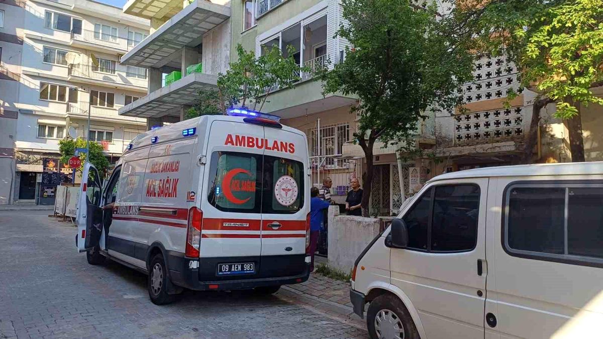 98 Yaşındaki Adam Evinde Ölü Bulundu