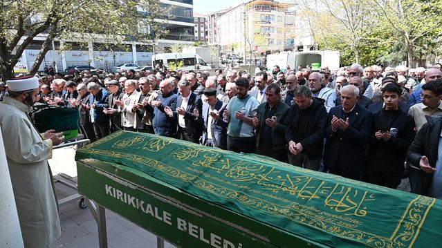 Sincan’da Yangında Hayatını Kaybeden Adem Ulucan Toprağa Verildi