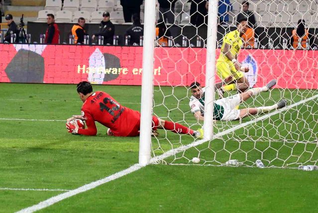Konyaspor Yarı Finale Yükseldi
