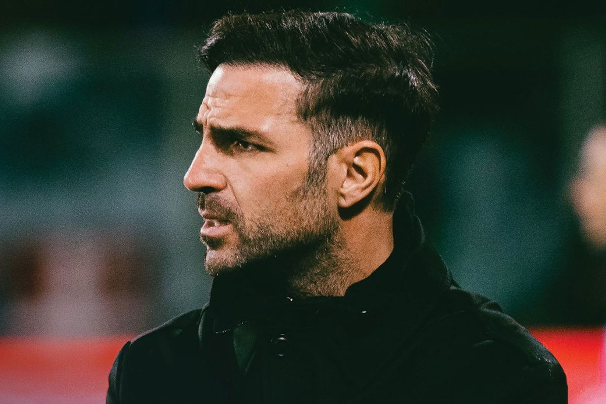 Cesc Fabregas, takımının finale çıkma umutlarını bitiren Hakan Çalhanoğlu\'na methiyeler düzdü