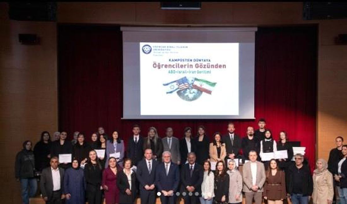 Erzincan\'da \'Kampüsten Dünyaya\' Paneli