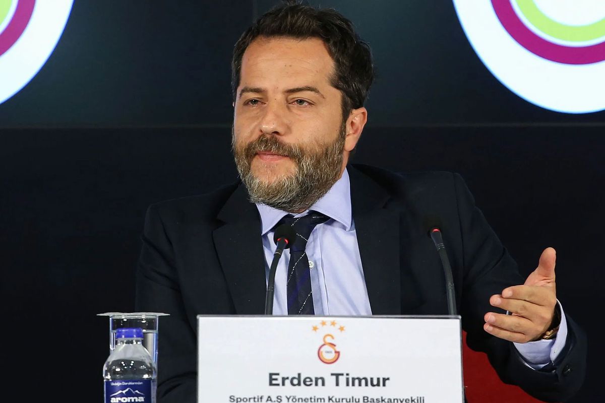 Erden Timur Galatasaray camiasına kırgınlığını Enver Aysever\'e anlattı: Yalandan bir kere ziyaret ettiler