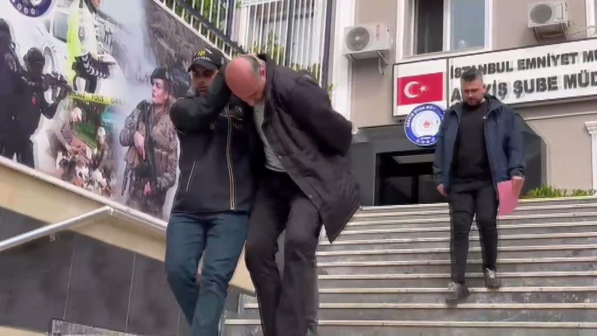 Kuyumcudan Yüzük Çalan Hırsız Yakalandı