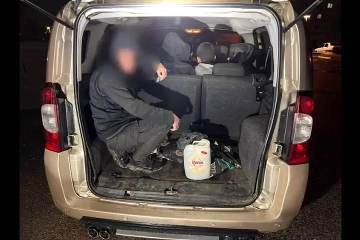 Hatay\'da Göçmen Kaçakçılığı Operasyonu