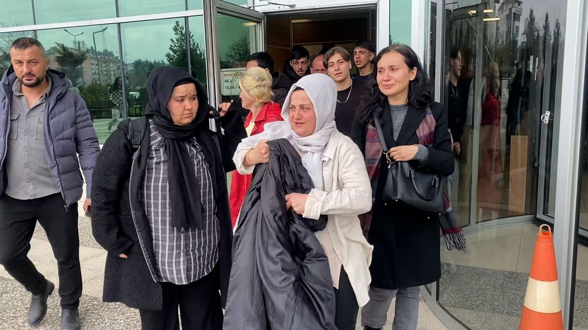 Bolu\'da Kavga: İki Çocuğa 7 Yıl Hapis