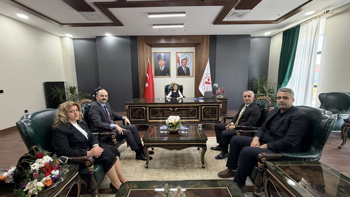 Zeynep Kılınç\'tan Güvenli Okul Çıkışı