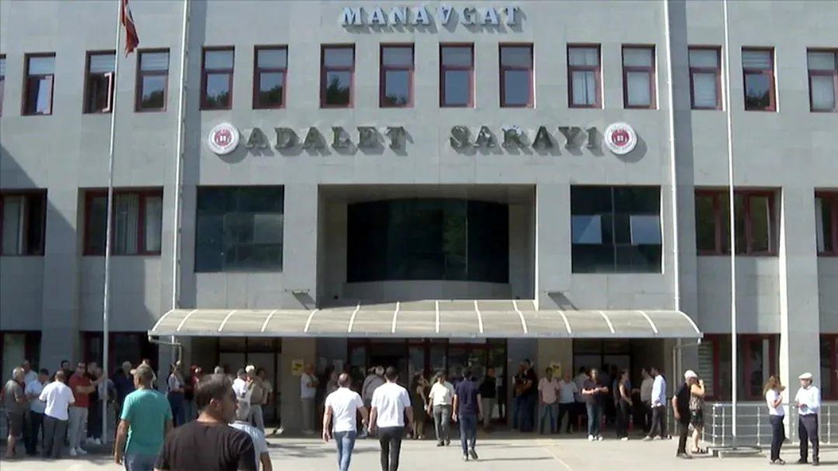 Manavgat Belediyesi\'ne yönelik soruşturmada 5 tutuklama