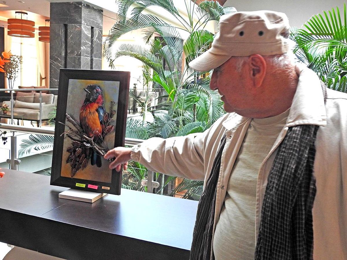 Sanat ve Yardımlaşma: Özver Çifti\'nden Örnek Proje