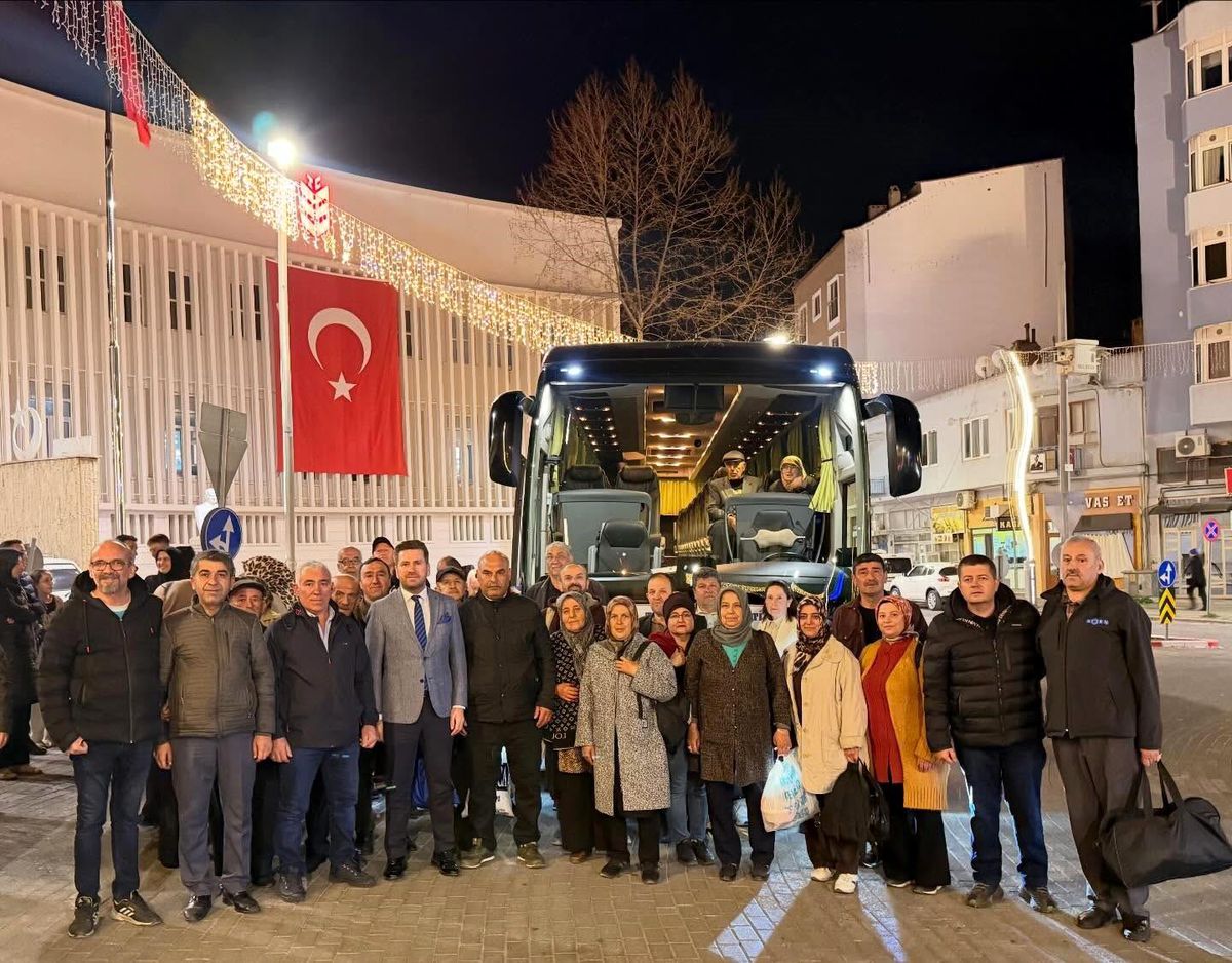 Tavaslı Emekliler Çanakkale\'ye Gönül Yolculuğunda