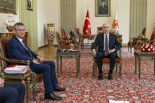 Numan Kurtulmuş ile görüşen Özgür Özel'den sine-i millet sorusuna yanıt: Yıllardır hep şunu söylerim...