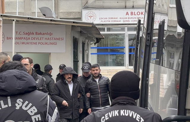 Uşak Belediyesi'ne y&ouml;nelik ikinci dalga operasyonda 16 kişi tutuklandı