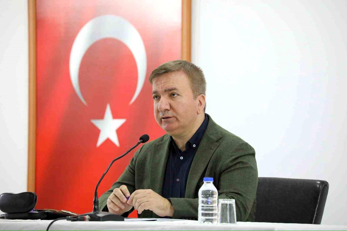 Vali Aydoğdu\'dan 23 Nisan Mesajı