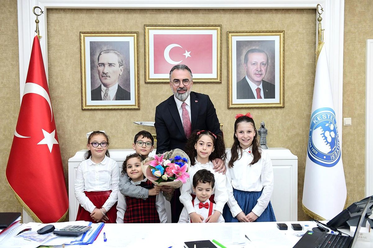 23 Nisan coşkusu Kestel\'de birlik ve beraberlik içerisinde kutlandı