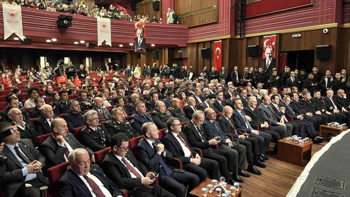 Bursa\'da 23 Nisan Coşkusu