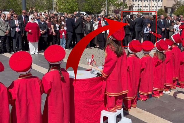 23 Nisan ruhuna yakışmayan görüntü! CHP’liler çocuklara sırtlarını döndü