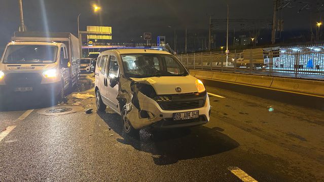 Çankaya’da Motosiklet Kazası: Sürücü Ağır Yaralandı