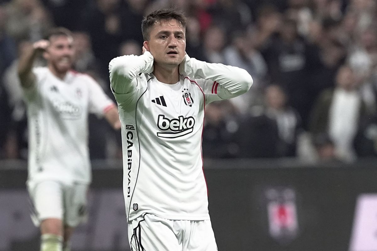 Beşiktaş\'ta Cengiz Ünder\'e büyük şok