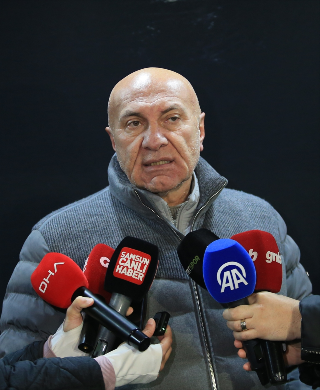 ''Cumhurbaşkanı'na sesleniyorum'' diyen Yüksel Yıldırım hakemi de topa tuttu: Düdüğünü as!