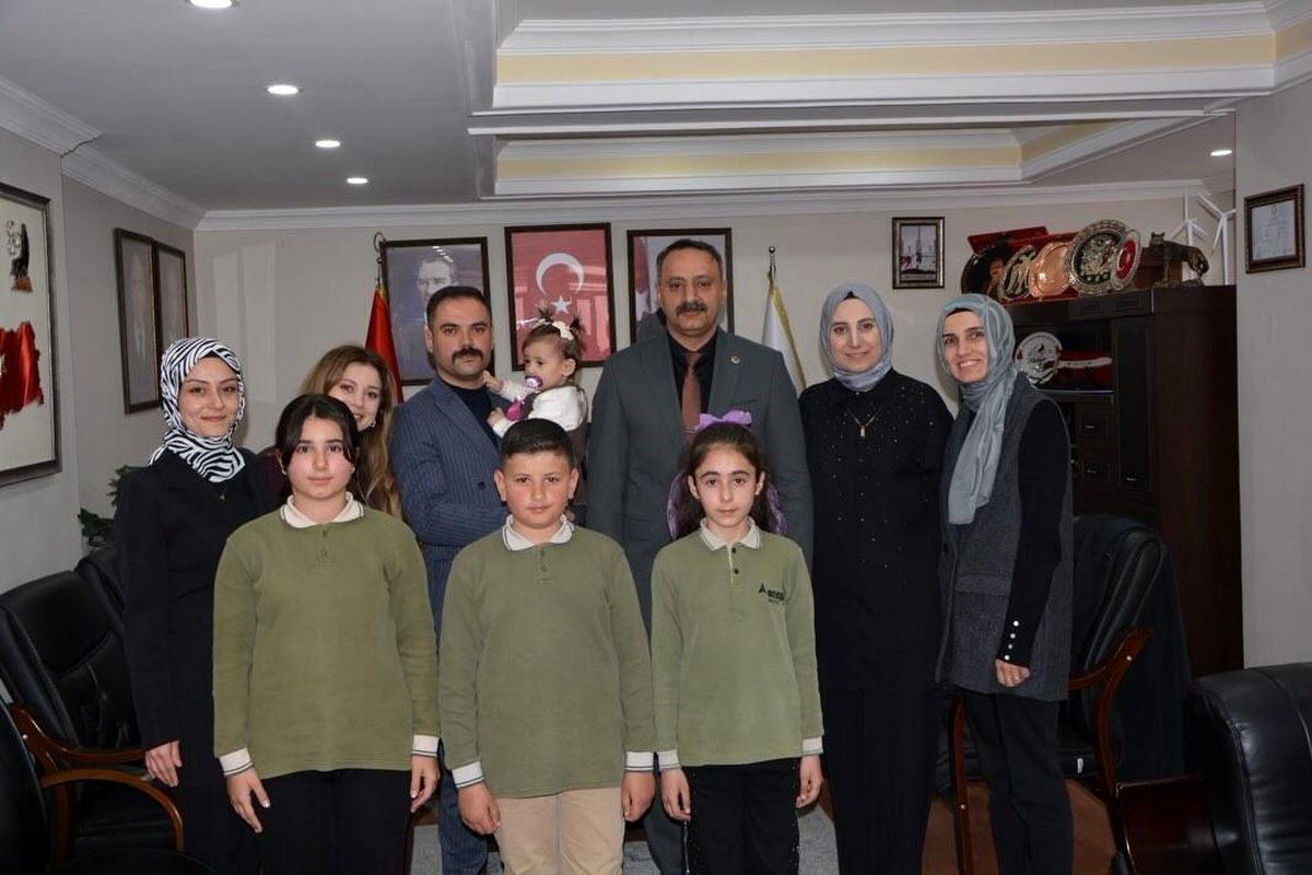 İliç\'te öğrenci ve öğretmenler belediyede ağırlandı