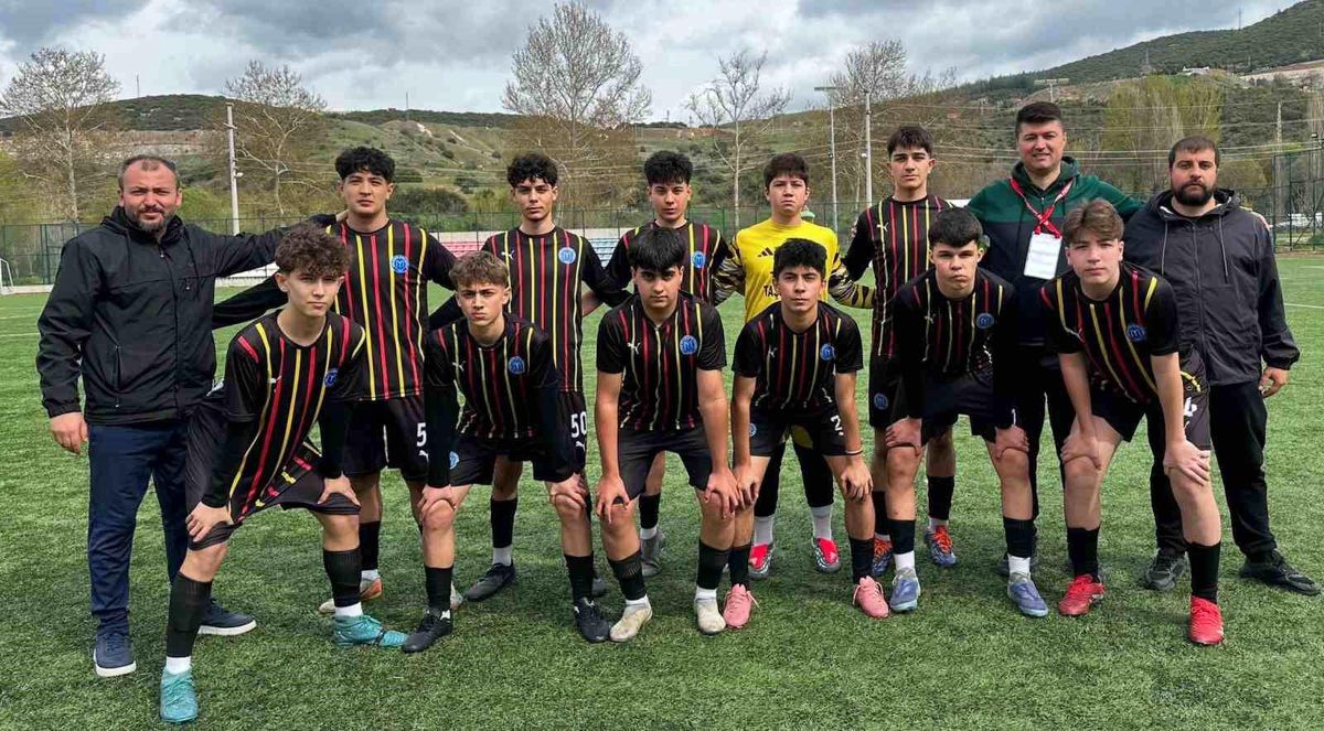 1299 Bilecikspor U15 Ligi'nde Şampiyon