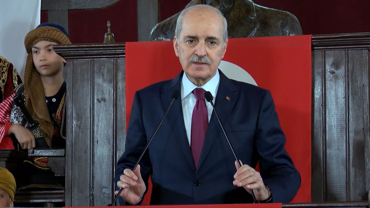 Kurtulmuş\'tan 23 Nisan Mesajı