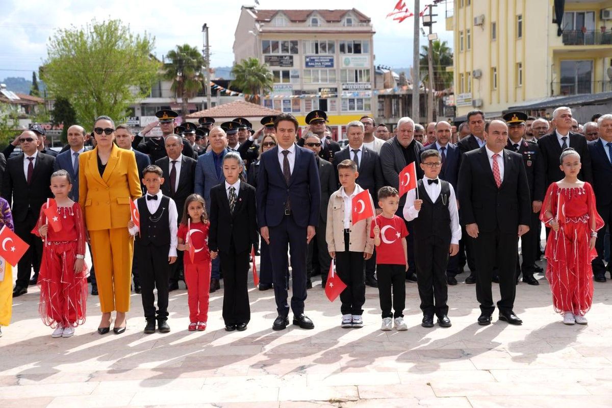 Seydikemer\'de 23 Nisan coşkusu yaşandı