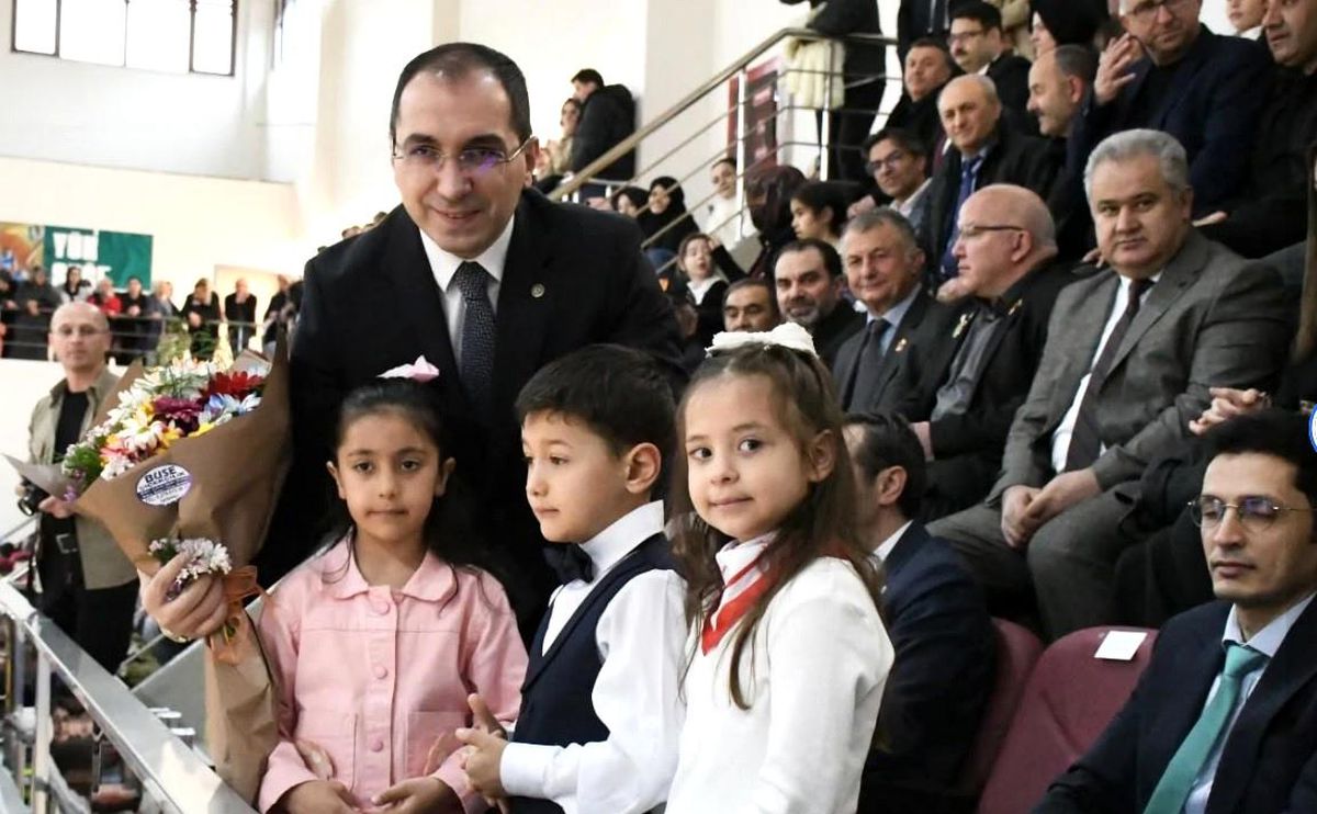 Tavşanlı\'da 23 Nisan coşkusu yaşandı