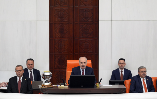 TBMM Başkanı Kurtulmuş: Yeni anayasa şart