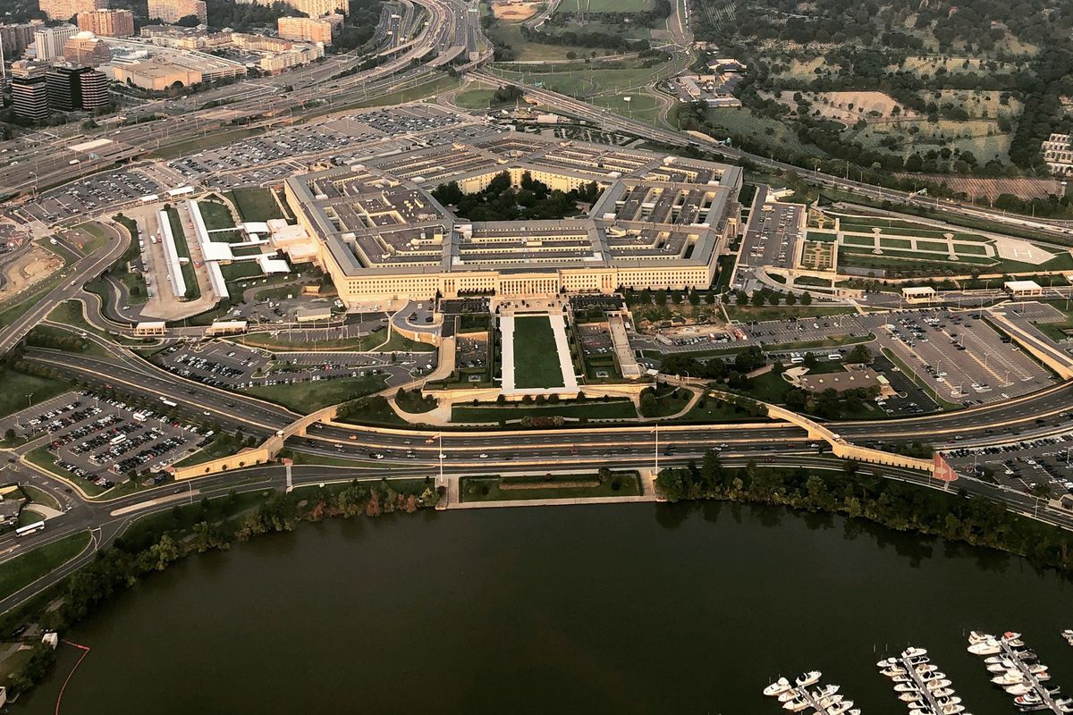 ABD\'de Pentagon yakınlarında meydana gelen otobüs kazasında 23 kişi yaralandı