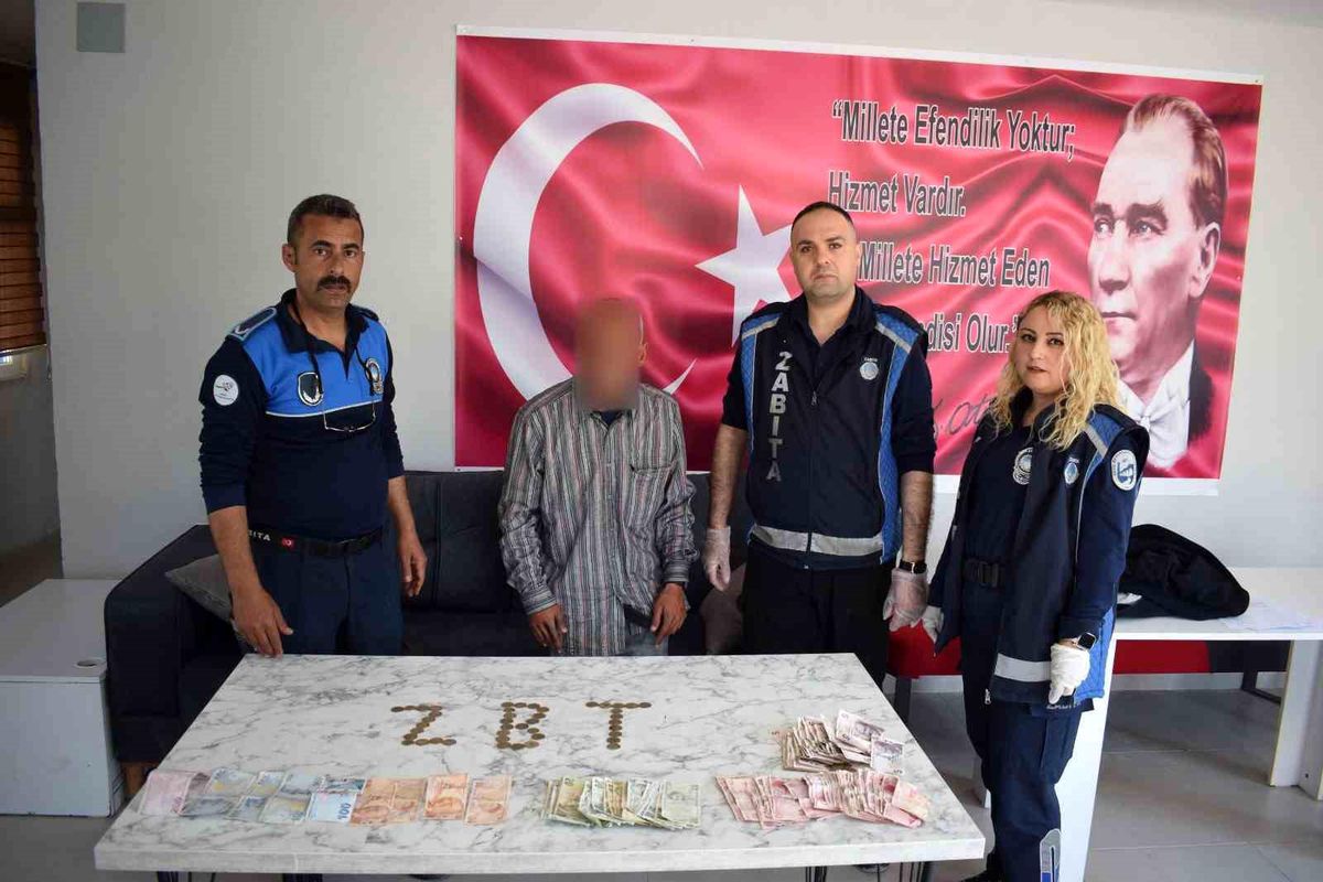 Boş cebi olmayan dilencinin üzerinden 2 bin TL para çıktı
