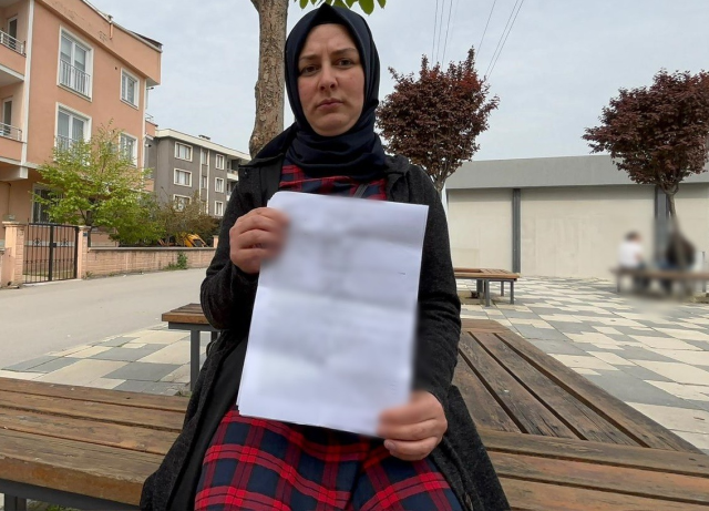 Eşinin altınlarıyla sevgilisine düğün yaptı