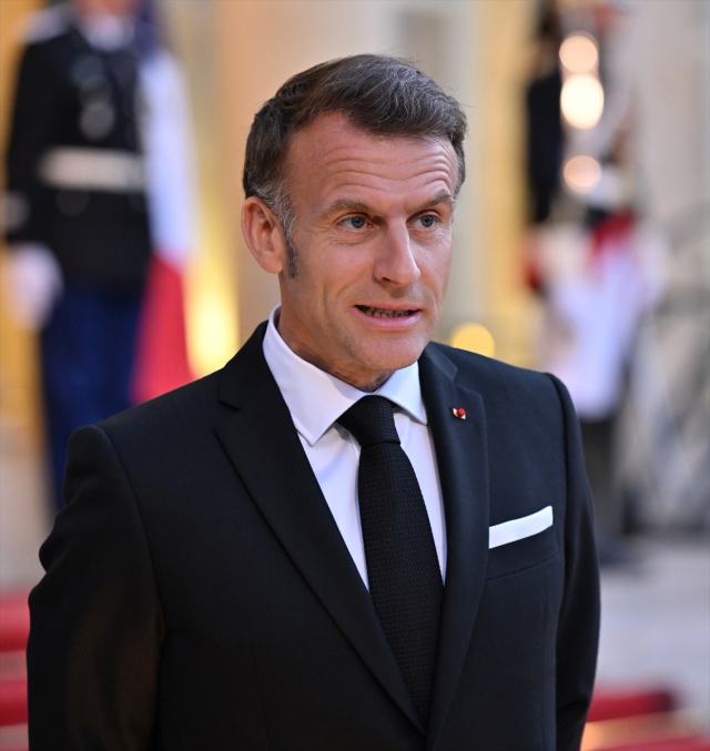 Fransa Cumhurbaşkanı Macron, siyaseti bırakıyor