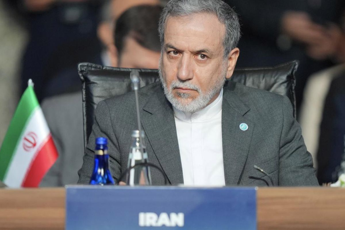 İran Dışişleri Bakanı Arakçi, İslamabad\'a gidiyor