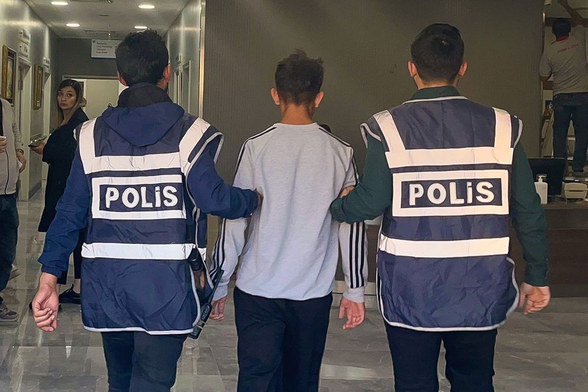 Nevşehir\'de bıçaklı kavgada 14 yaşındaki sanığa 14 yıl hapis