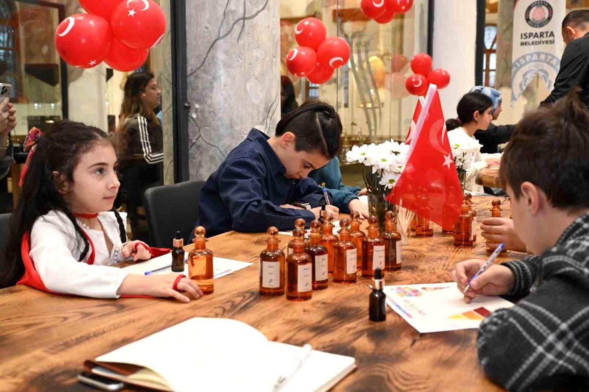 Misparta ilk koku atölyesini çocuklarla gerçekleştirdi