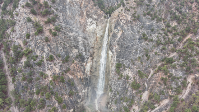 Tokat'ta kuruyan şelale yeniden hayat buldu
