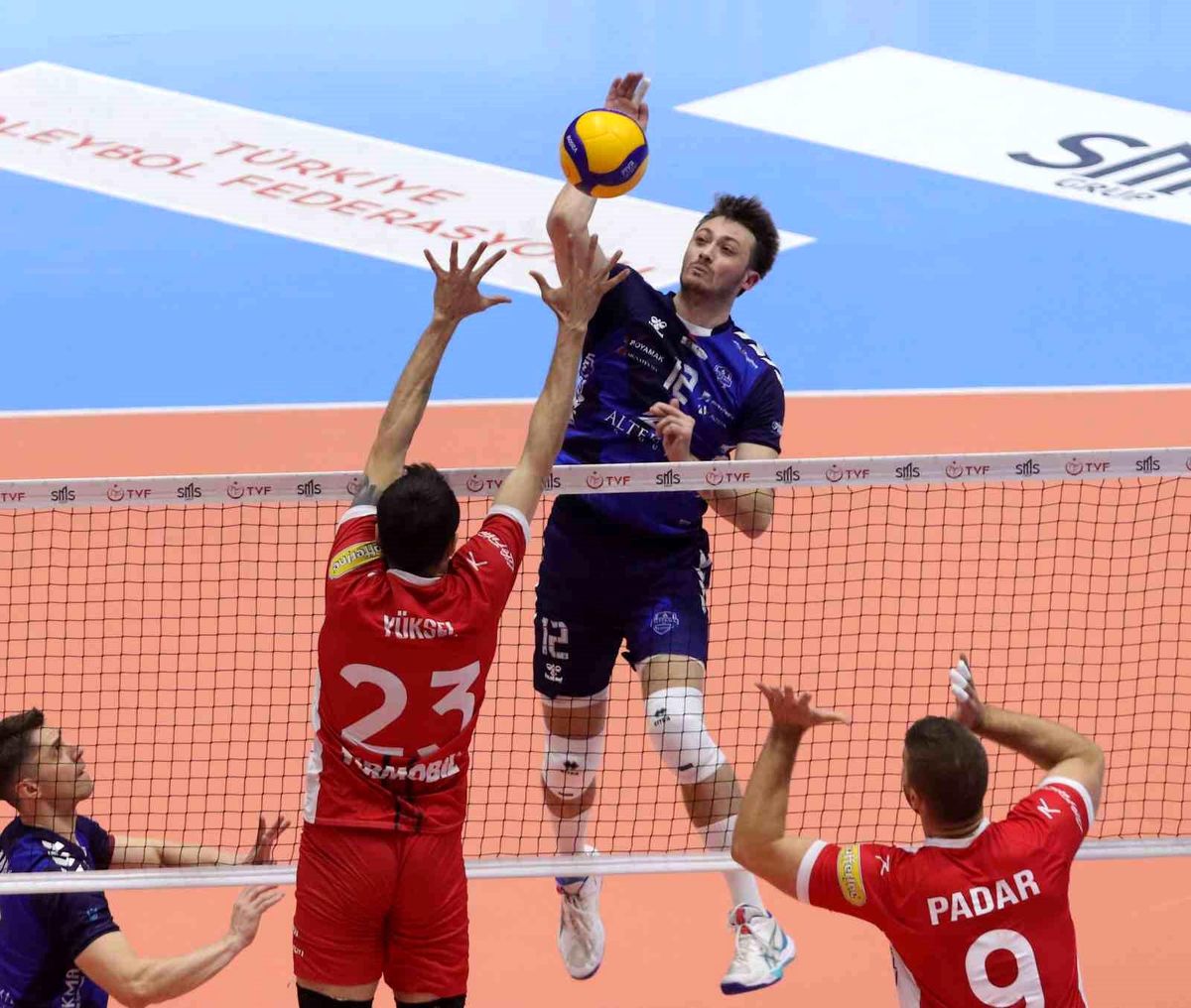 Altekma\'nın rakibi Bursa Büyükşehir Belediyespor