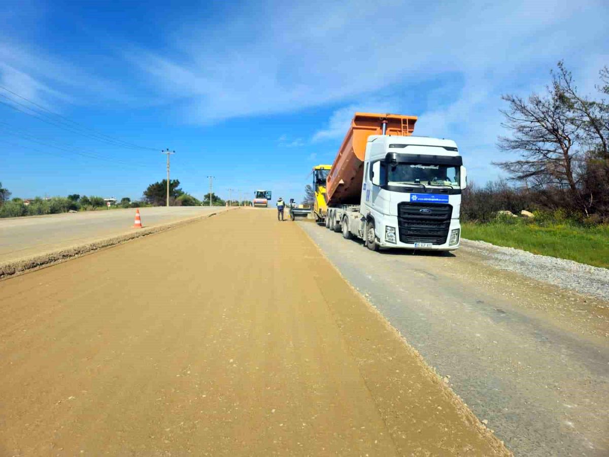 Aydın\'da 17 ilçede eş zamanlı yol seferberliği