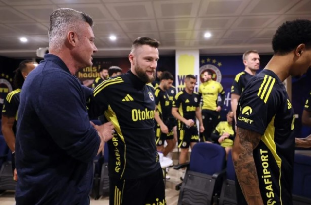 Fenerbahçe'de derbi öncesi sürpriz gelişme