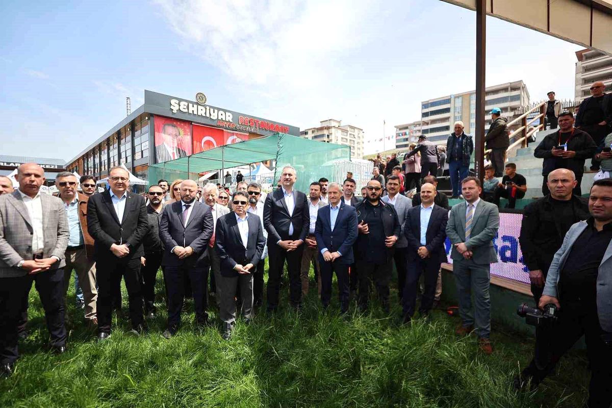 Geleneksel Yağlı Güreş Ligi, Gaziantep\'te coşkuyla başladı