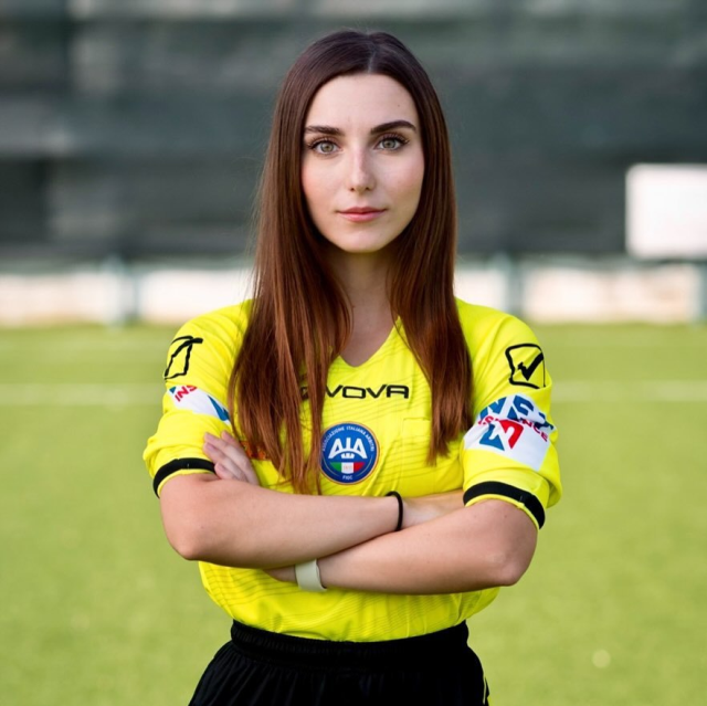 Herkesin kafasını karıştıran hakem: Gerçek mi yoksa yapay zeka mı?