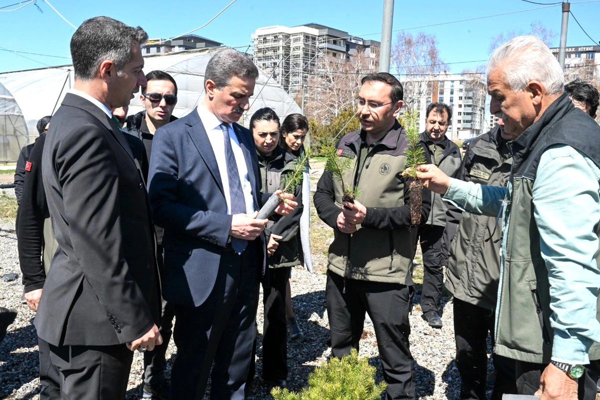 Erzurum\'da 109 milyon fidan toprakla buluşturuldu