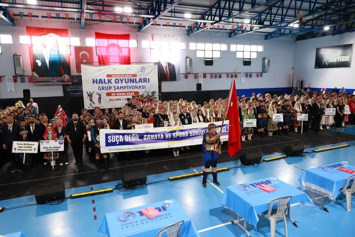 Buldan\'da Halk Oyunları Şampiyonası Coşkuyla Gerçekleşti